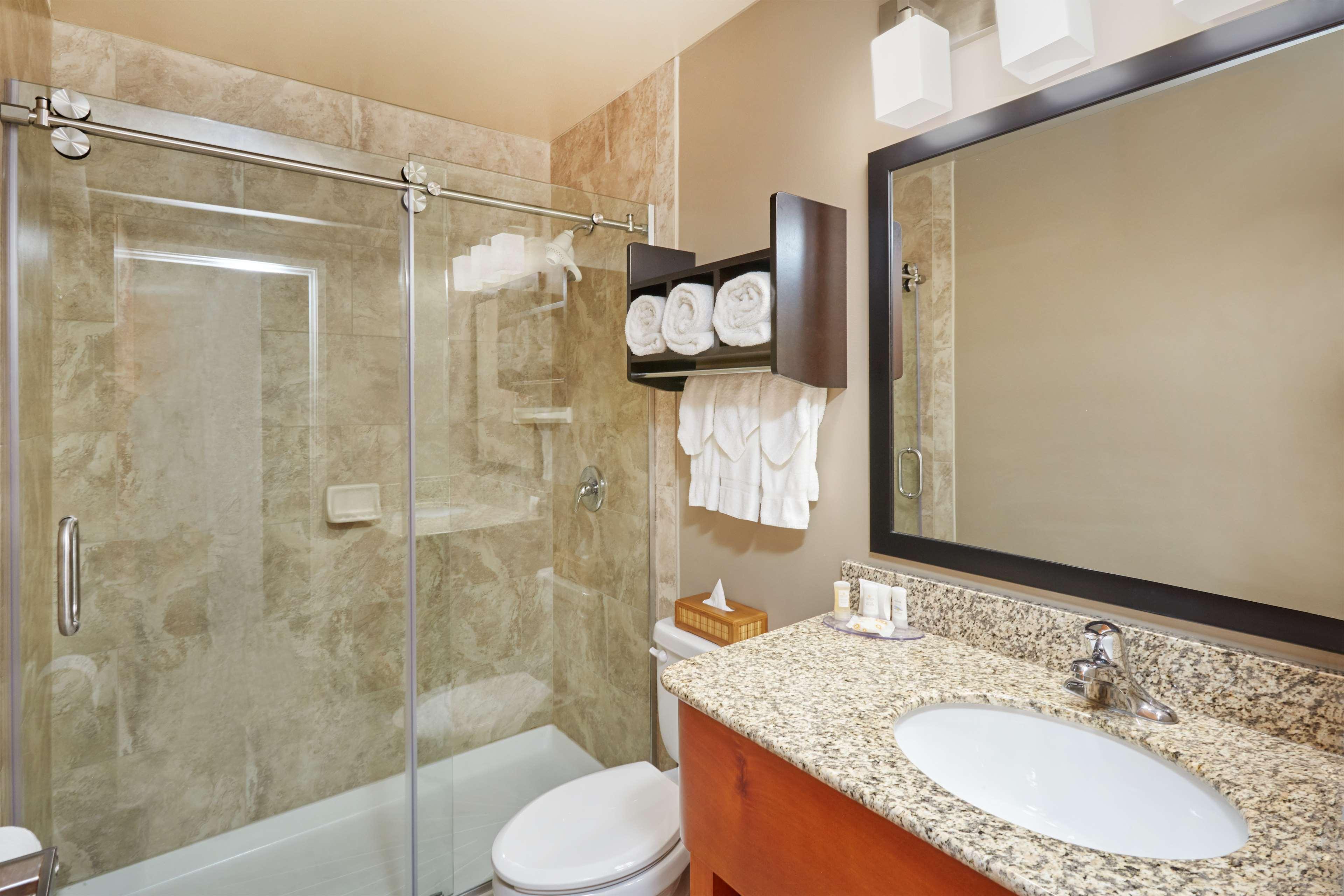 Best Western Plus Hyde Park Chicago Hotel Esterno foto
