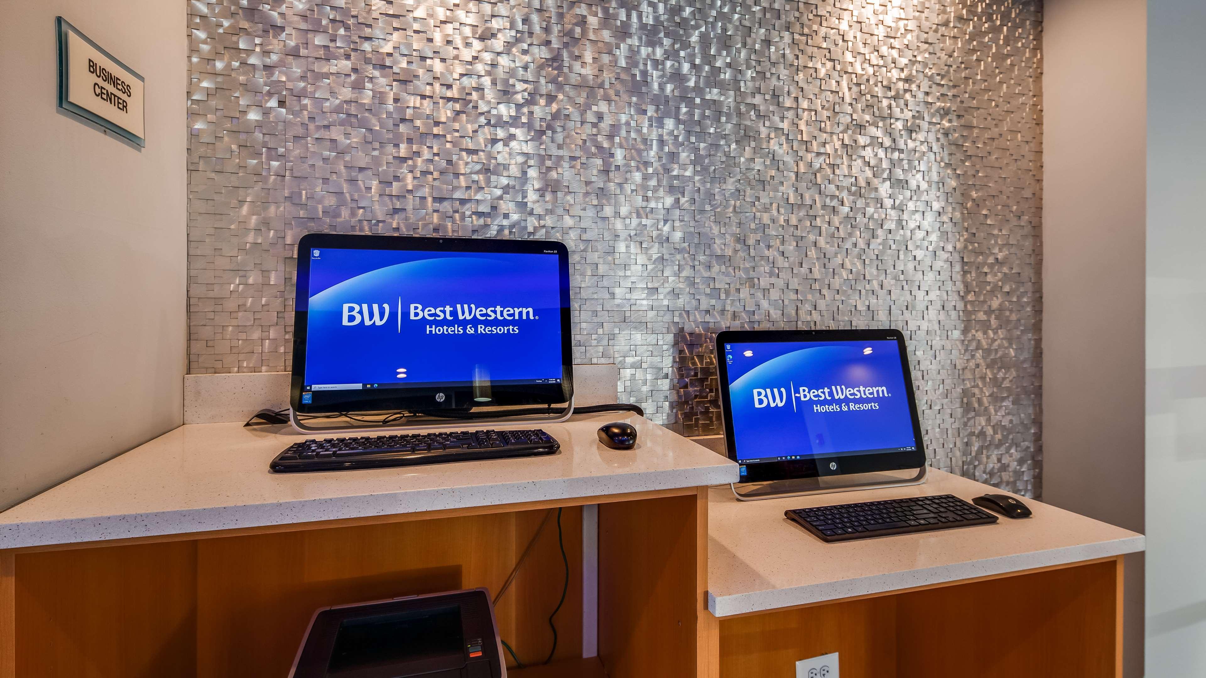 Best Western Plus Hyde Park Chicago Hotel Esterno foto