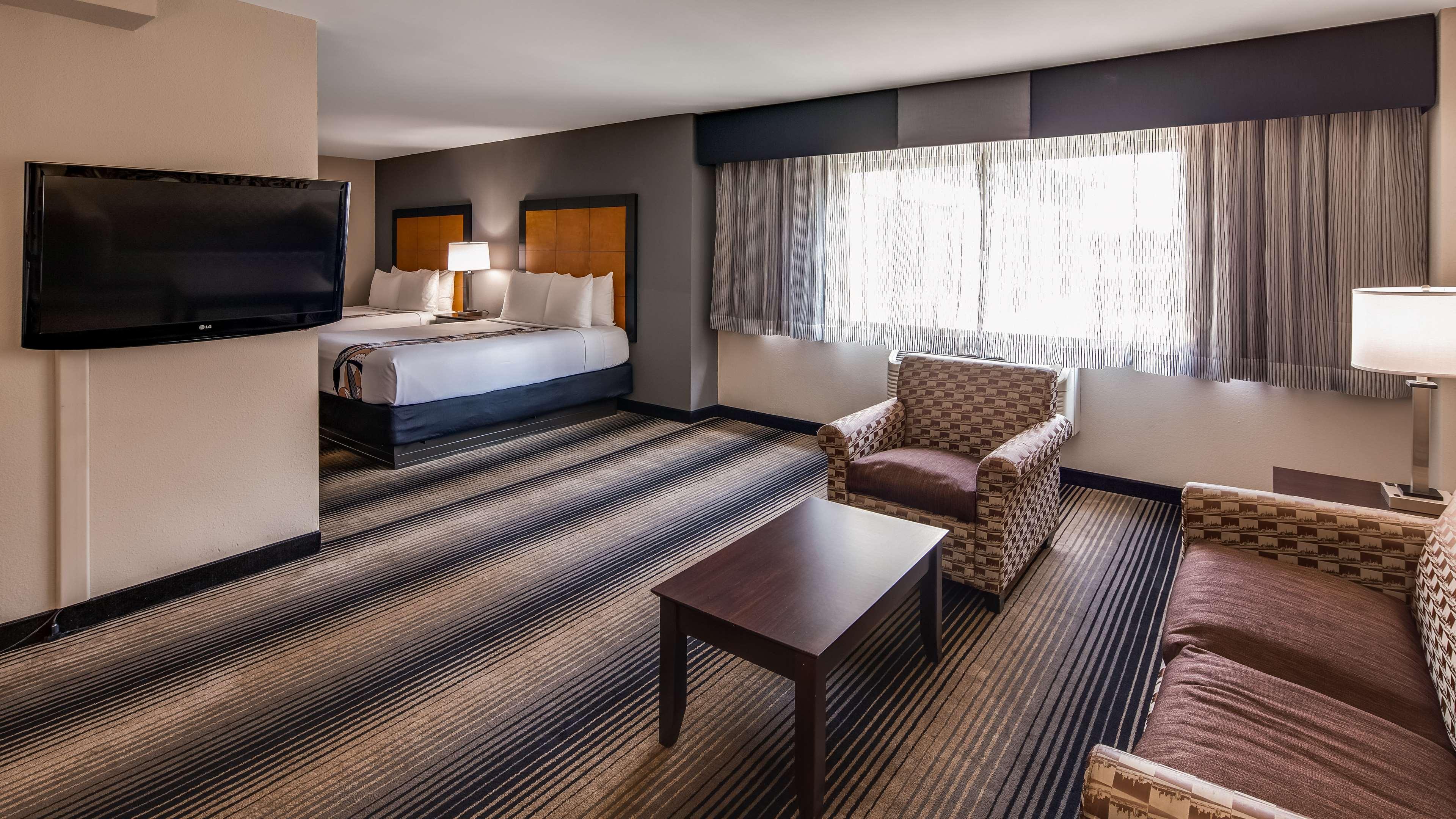 Best Western Plus Hyde Park Chicago Hotel Esterno foto